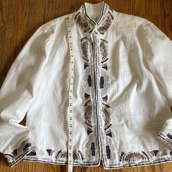 Embellished & Embroidered Coldwater Creek White Denim Open Front Jacket Size PL - Picture 11 of 12